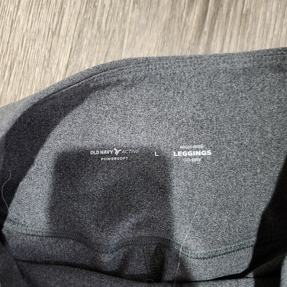 Old Navy Charcoal Leggings - Picture 3 of 4